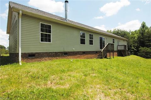 1141 Robert C Kellam Rd, Pinnacle, NC 27043 photo 29