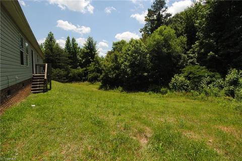1141 Robert C Kellam Rd, Pinnacle, NC 27043 photo 27