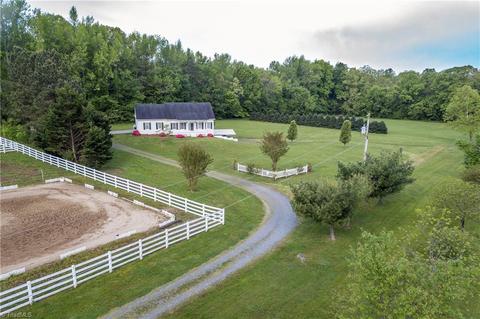 447 Rainbow Rd, Advance, NC 27006 photo 7
