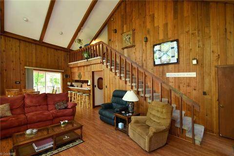 122 Forest Ct, Advance, NC 27006 photo 8