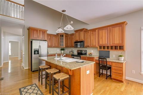 130 Brookstone Dr, Advance, NC 27006 photo 8