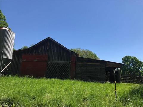 1157 Gravitte Rd, Pilot Mountain, NC 27041 photo 5