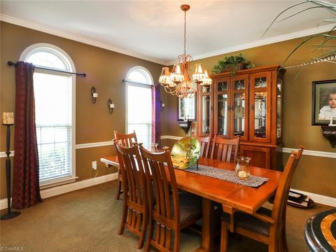 4372 Cedar Trail Ct, High Point, NC 27265 photo 4