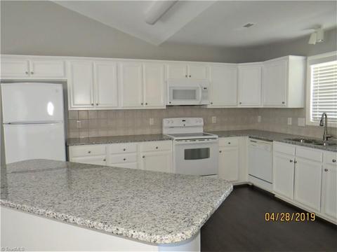 147 Windemere Dr, Advance, NC 27006 photo 4