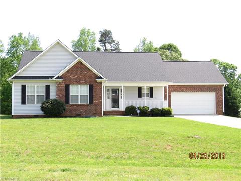 147 Windemere Dr, Advance, NC 27006 photo 1