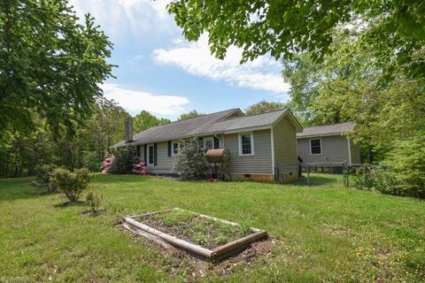 1109 Mountainview Rd, King, NC 27021 photo 23