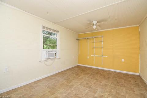 1109 Mountainview Rd, King, NC 27021 photo 15