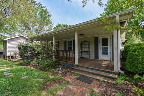 1109 Mountainview Rd, King, NC 27021 photo 1