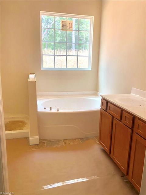 108 Ascender Dr, King, NC 27021 photo 12