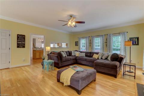 4368 Cedar Trail Ct, High Point, NC 27265 photo 9