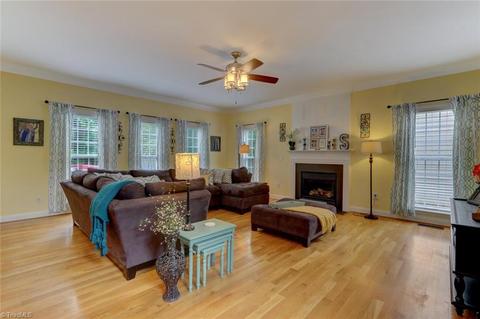 4368 Cedar Trail Ct, High Point, NC 27265 photo 8