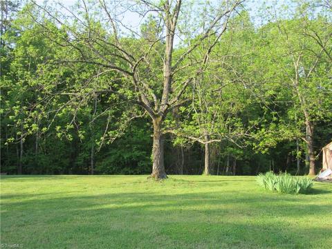1252 Denny Rd, King, NC 27021 photo 13