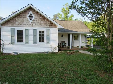 1252 Denny Rd, King, NC 27021 photo 1