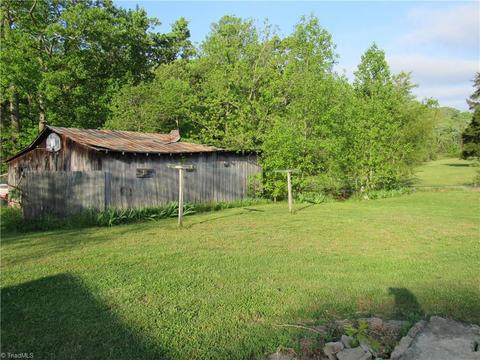 1252 Denny Rd, King, NC 27021 photo 9
