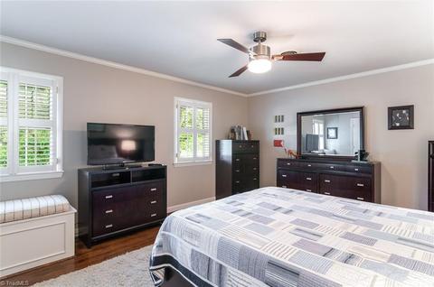 1208 Lancaster Pl, High Point, NC 27262 photo 18