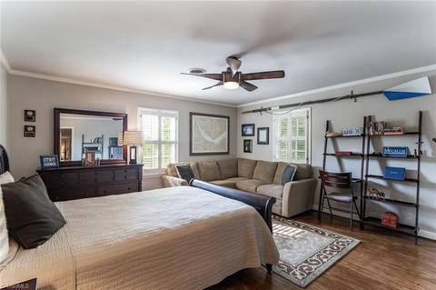 1208 Lancaster Pl, High Point, NC 27262 photo 16