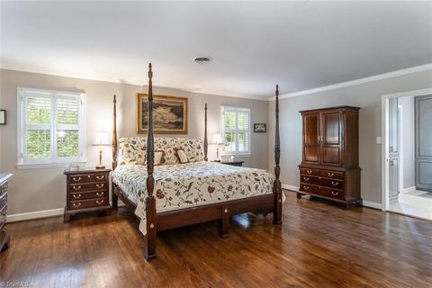 1208 Lancaster Pl, High Point, NC 27262 photo 12