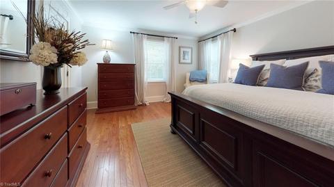 722 W Main St, Pilot Mountain, NC 27041 photo 12