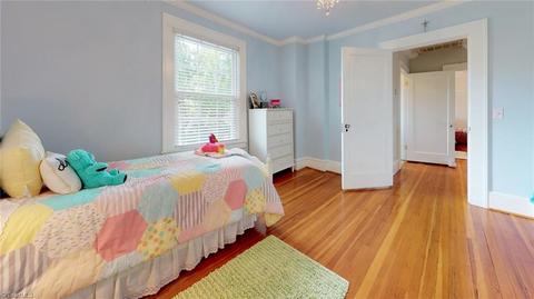 722 W Main St, Pilot Mountain, NC 27041 photo 19