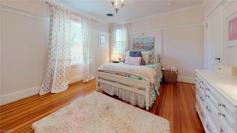 722 W Main St, Pilot Mountain, NC 27041 photo 17