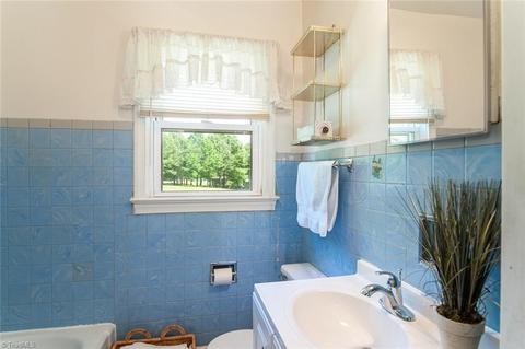 609 Johnson Rd, High Point, NC 27265 photo 13