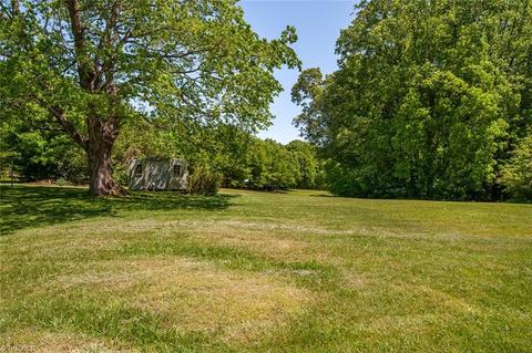 609 Johnson Rd, High Point, NC 27265 photo 3