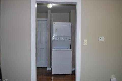 114 E Bellevue Dr, High Point, NC 27265 photo 16