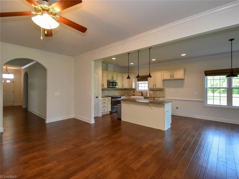 6231 Hampton Chase Dr, Clemmons, NC 27012 photo 10