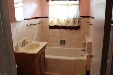 1210 Tipton St, High Point, NC 27262 photo 19