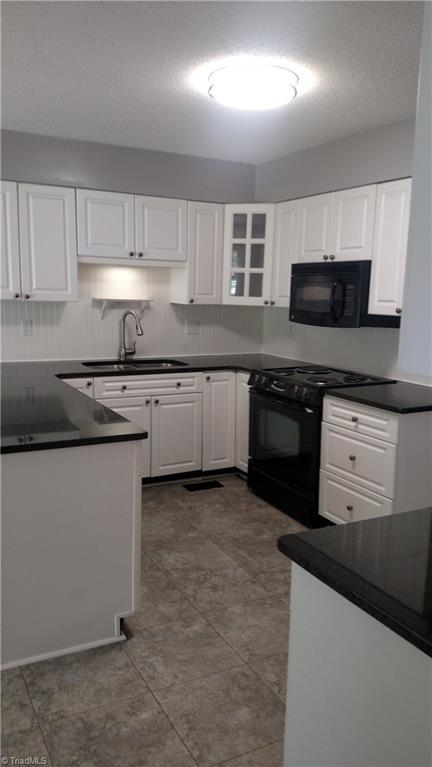 3865 Creekview Dr, Trinity, NC 27370 photo 9