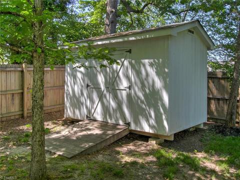 3961 Sorrell Ct, High Point, NC 27265 photo 28