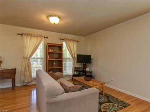 3961 Sorrell Ct, High Point, NC 27265 photo 6