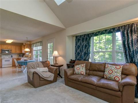 3961 Sorrell Ct, High Point, NC 27265 photo 9