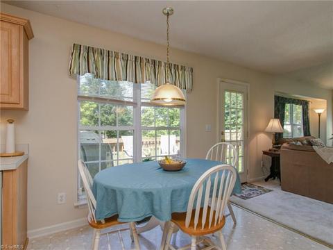 3961 Sorrell Ct, High Point, NC 27265 photo 11