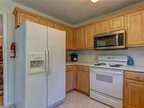 3961 Sorrell Ct, High Point, NC 27265 photo 13
