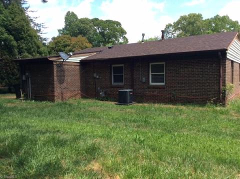 512 Pendleton Ct, High Point, NC 27260 photo 11
