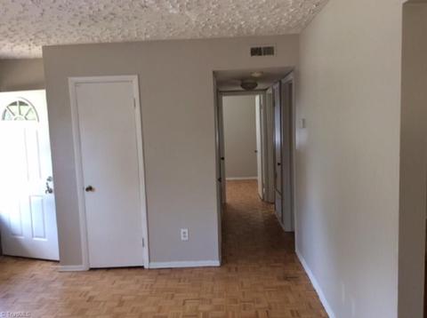 512 Pendleton Ct, High Point, NC 27260 photo 4