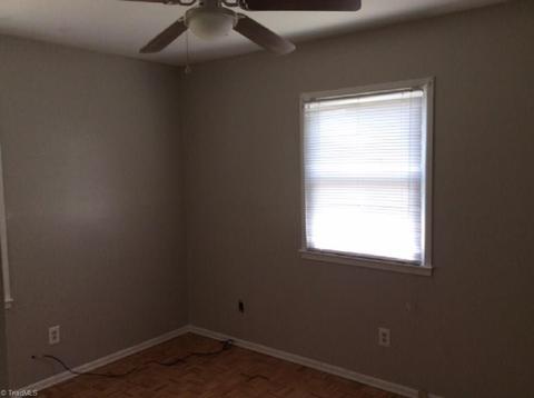512 Pendleton Ct, High Point, NC 27260 photo 7