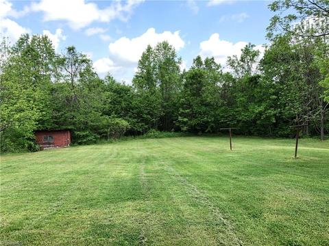 785 Powell Bridge Rd, Harmony, NC 28634 photo 13