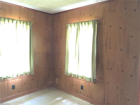 785 Powell Bridge Rd, Harmony, NC 28634 photo 9