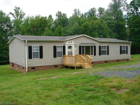 1634 Laughlin Rd, Randleman, NC 27317 photo 1