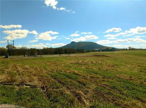 210 Whitaker Rd, Pinnacle, NC 27043 photo 1
