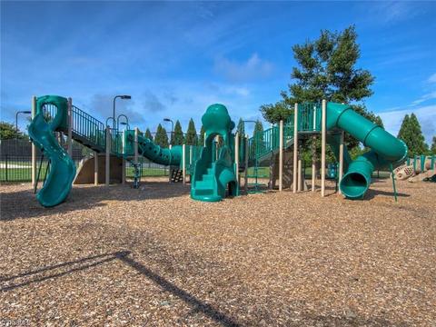 656 Spaulding St, Burlington, NC 27215 photo 27