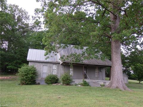 6276 Gallimore Town Rd, Trinity, NC 27370 photo 3