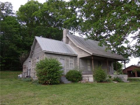 6276 Gallimore Town Rd, Trinity, NC 27370 photo 1