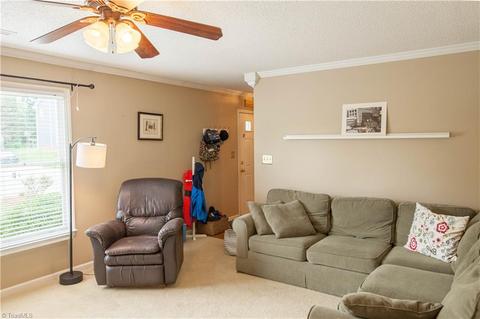3230 Sparrowhawk Dr, High Point, NC 27265 photo 6