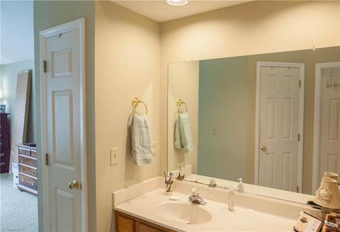 3230 Sparrowhawk Dr, High Point, NC 27265 photo 20