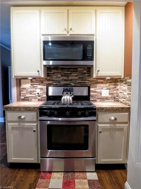 534 Hampton Dr, King, NC 27021 photo 6