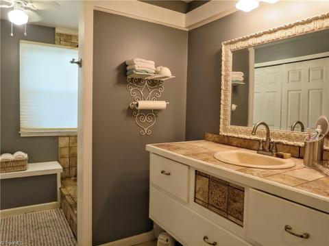 534 Hampton Dr, King, NC 27021 photo 13
