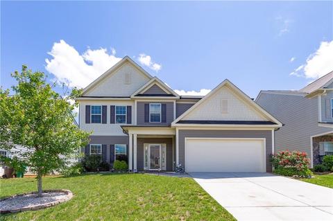 4512 River Brook St, High Point, NC 27265 photo 1
